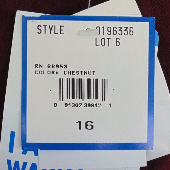 new LESLIE FAY Skirt Suit, 14/16, 2 piece, Jacket & Skirt, Burgundy, washable - Picture 11 of 16